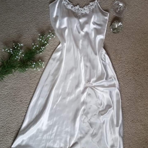 Vintage Other - Vintage Satin Nightgown